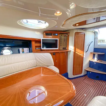 Úszó hotel Daily Cruises Private Yachts Zákinthosz